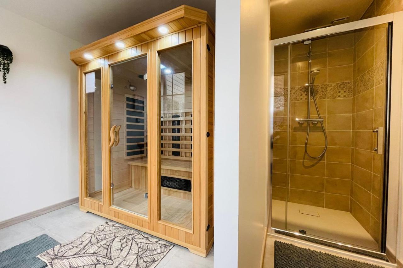 L'Amasse Echappee Amboisienne T3 Avec Sauna Partage Amboise Exterior photo
